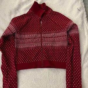 Small crop top sweater